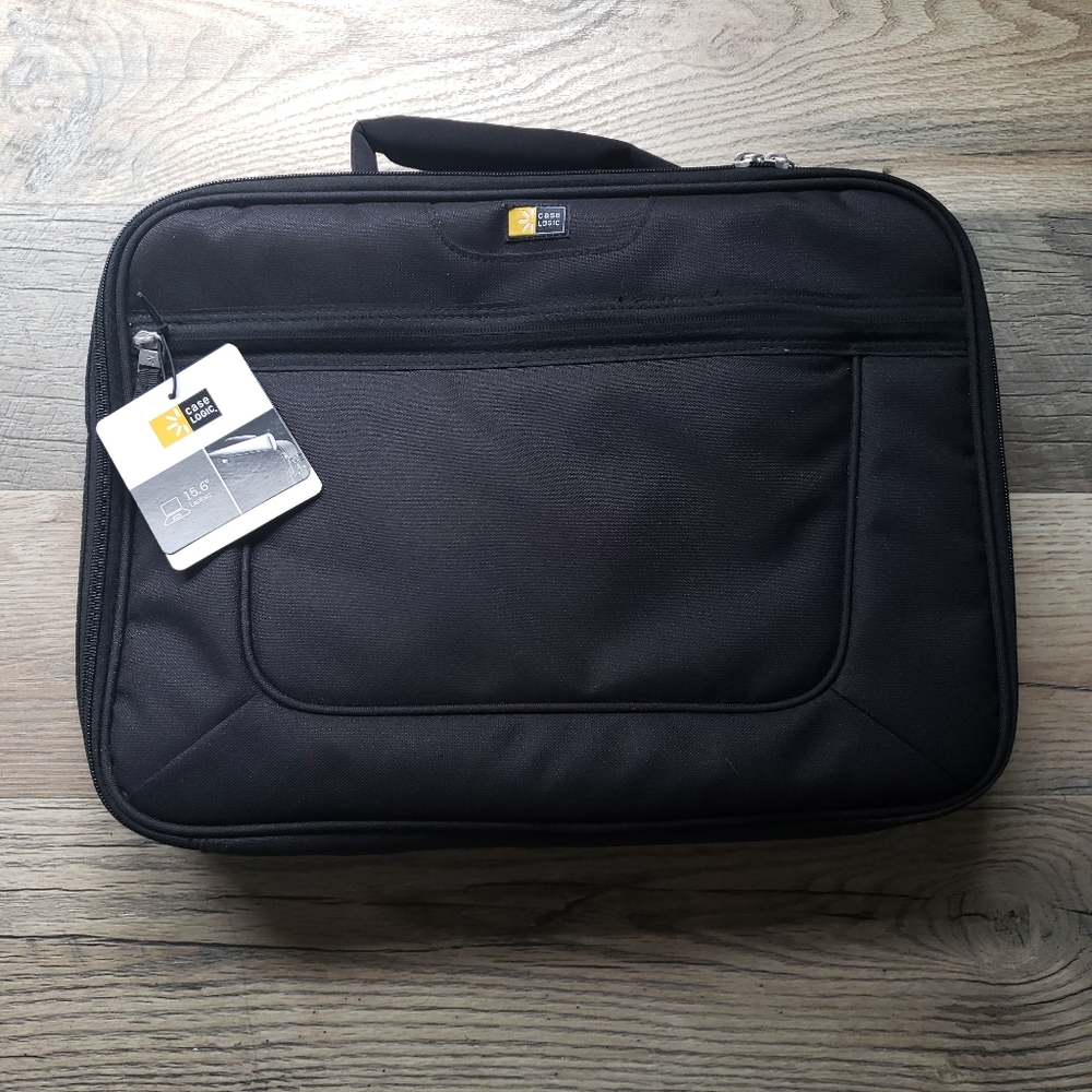 Case Logic Carrying Case for 15.6" Laptops